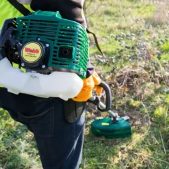Webb BC26 26cc 2-Stroke Petrol Brushcutter