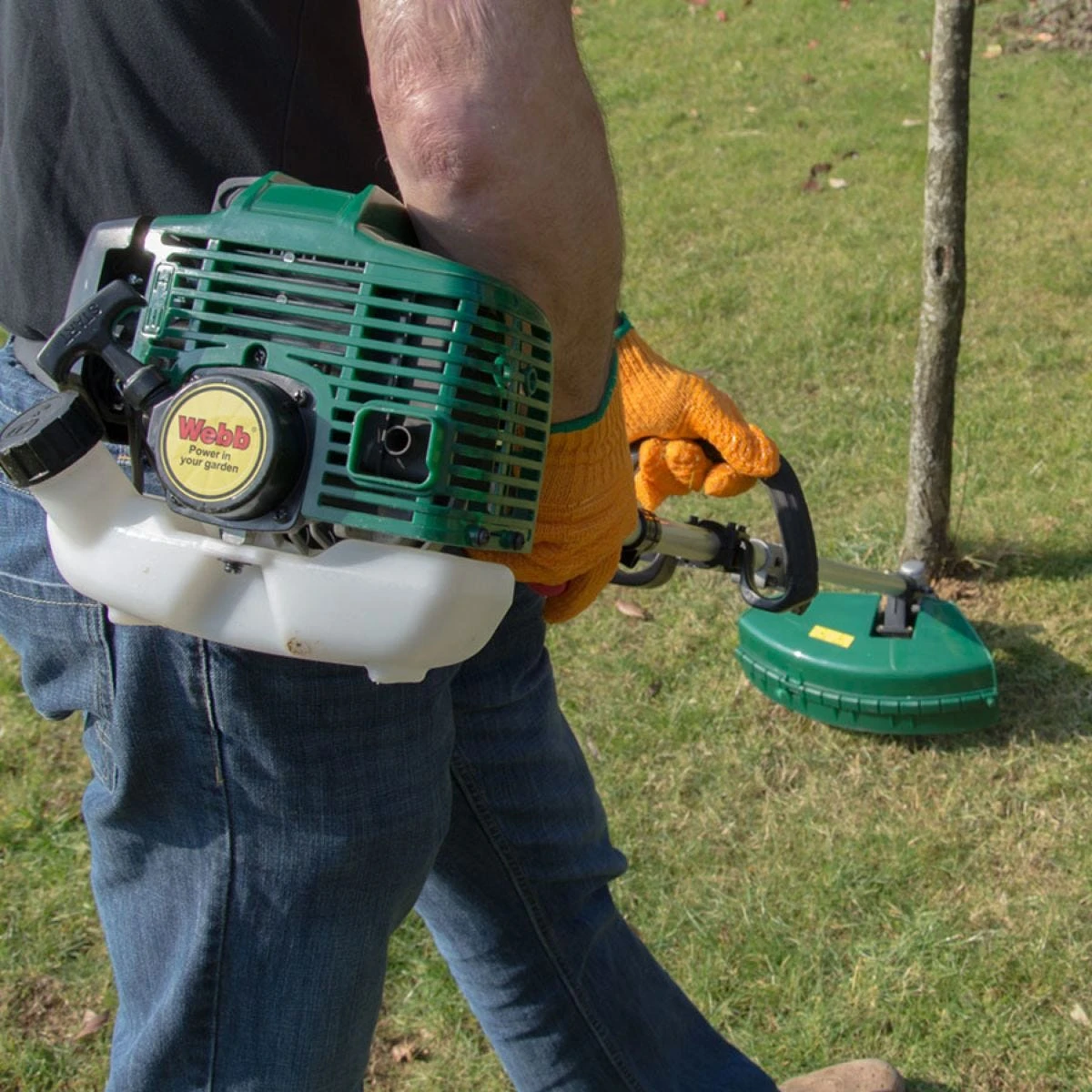 Webb MC26 4-in-1 Two-Stroke Petrol Multi Cutter 1 Webb MC26 4-in-1 Two-Stroke Petrol Multi Cutter