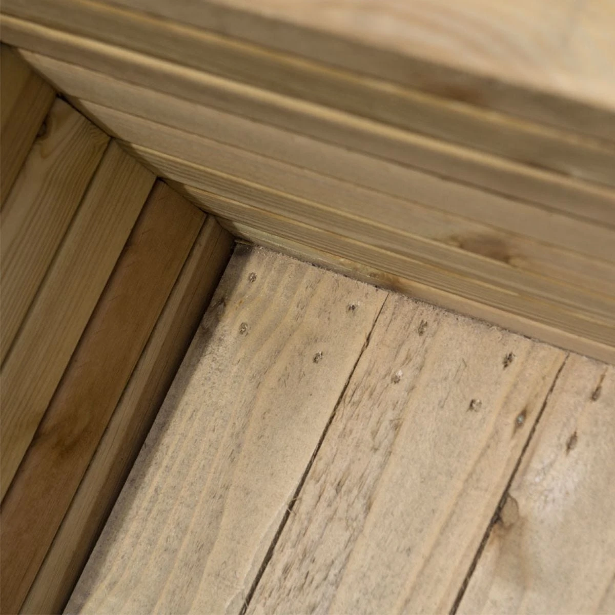 Rowlinson Rectangular Wooden Planter 3 Rowlinson Rectangular Wooden Planter - Image 3