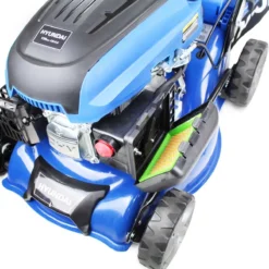 Hyundai HYM430SPE Self Propelled Electric Start 17" Petrol Lawn Mower 15 Hyundai HYM430SPE Self Propelled Electric Start 17" Petrol Lawn Mower -Garden Tools Shop 224341 10