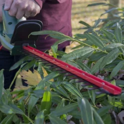 Webb Classic 500W 50cm (20") Hedge Trimmer -Garden Tools Shop 234838 08