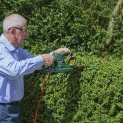 Webb Classic 500W 50cm (20") Hedge Trimmer -Garden Tools Shop 234838 11