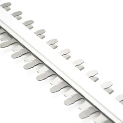 Webb 20V Long Reach Hedge Trimmer With Battery & Charger -Garden Tools Shop 234843 04