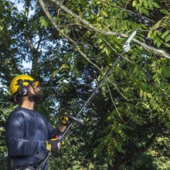 McCulloch 33cc Straight Shaft Loop Handle 4-in-1 Multi-cutter -Garden Tools Shop 235447 05