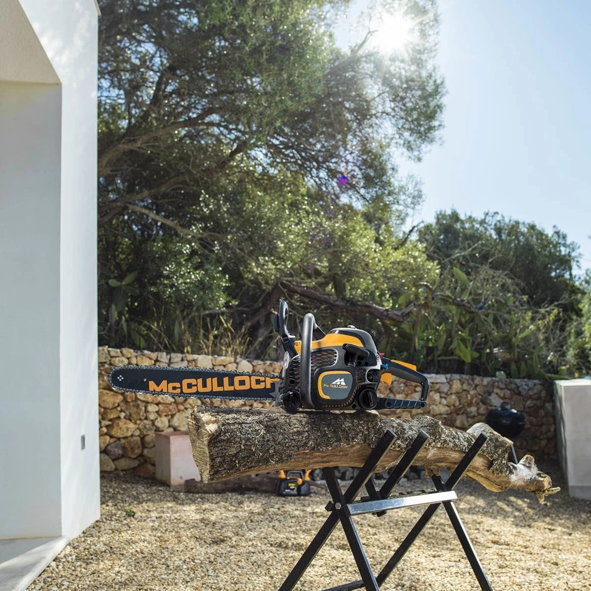 McCulloch 46cm (18") Petrol Chainsaw 11 McCulloch 46cm (18") Petrol Chainsaw - Image 11