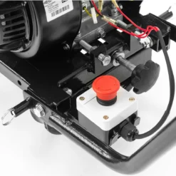 The Handy Petrol Drum Chipper Shredder -Garden Tools Shop 235491 05