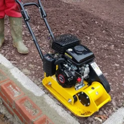 The Handy 30cm (12") Petrol Compactor Plate 12 The Handy 30cm (12") Petrol Compactor Plate -Garden Tools Shop 235500 06
