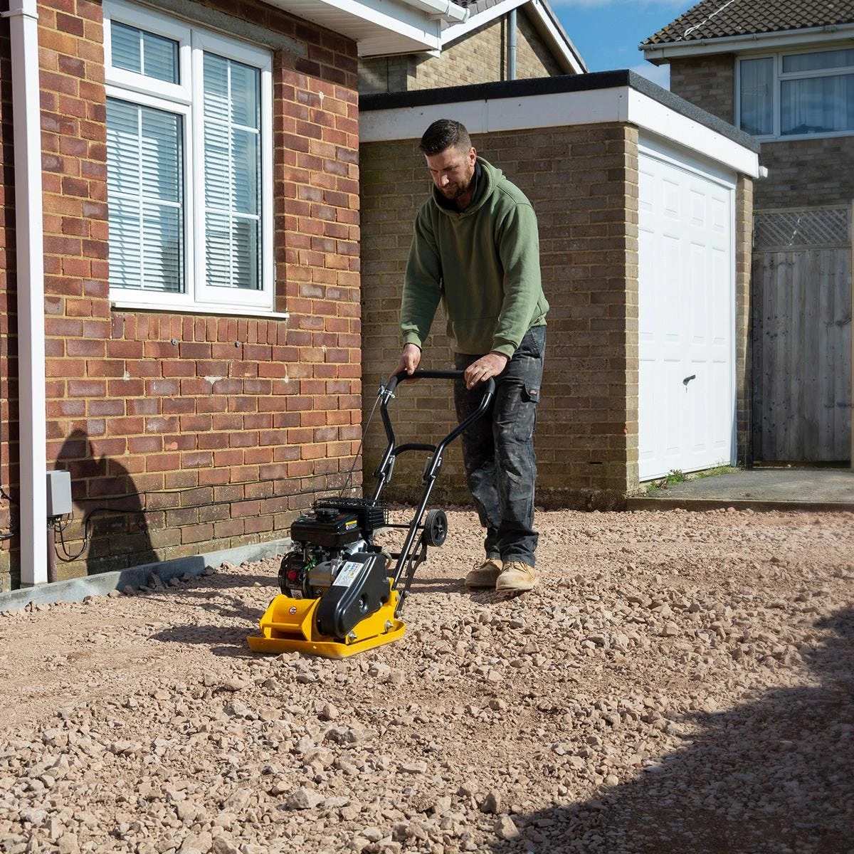 The Handy 35cm (14") Petrol Compactor Plate 6 The Handy 35cm (14") Petrol Compactor Plate - Image 6