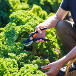 Fiskars SmartFit Pruner Bypass P68 8 Fiskars SmartFit Pruner Bypass P68 -Garden Tools Shop 235688 7