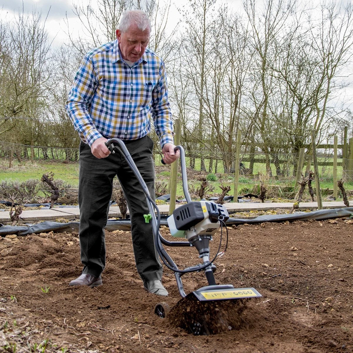 The Handy 25cm (11") 2 Stroke Petrol Mini Tiller 8 The Handy 25cm (11") 2 Stroke Petrol Mini Tiller - Image 8