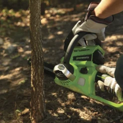 Greenworks 24v 25cm Chainsaw With 2Ah Lithium-ion Battery And Charger -Garden Tools Shop 237530 05