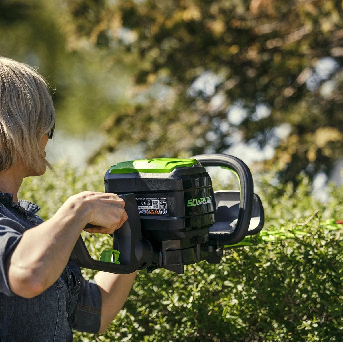 Greenworks 60V DigiPro 54cm Cordless Hedge Trimmer (Tool Only) 4 Greenworks 60V DigiPro 54cm Cordless Hedge Trimmer (Tool Only) - Image 4