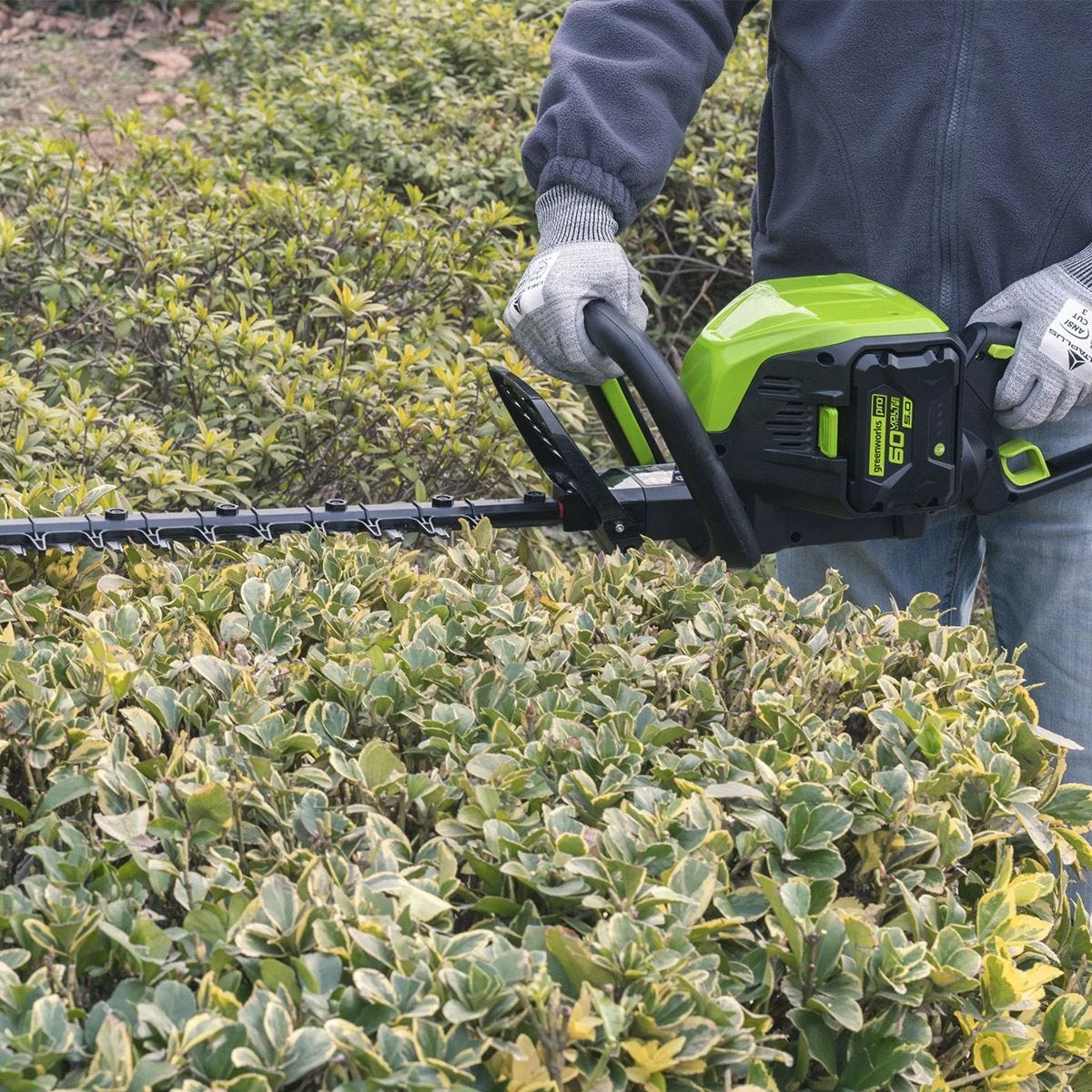 Greenworks 60V DigiPro 54cm Cordless Hedge Trimmer (Tool Only) 7 Greenworks 60V DigiPro 54cm Cordless Hedge Trimmer (Tool Only) - Image 7