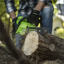 Greenworks 60V DigiPro 40cm Cordless Chainsaw (Tool Only) -Garden Tools Shop 238267 8