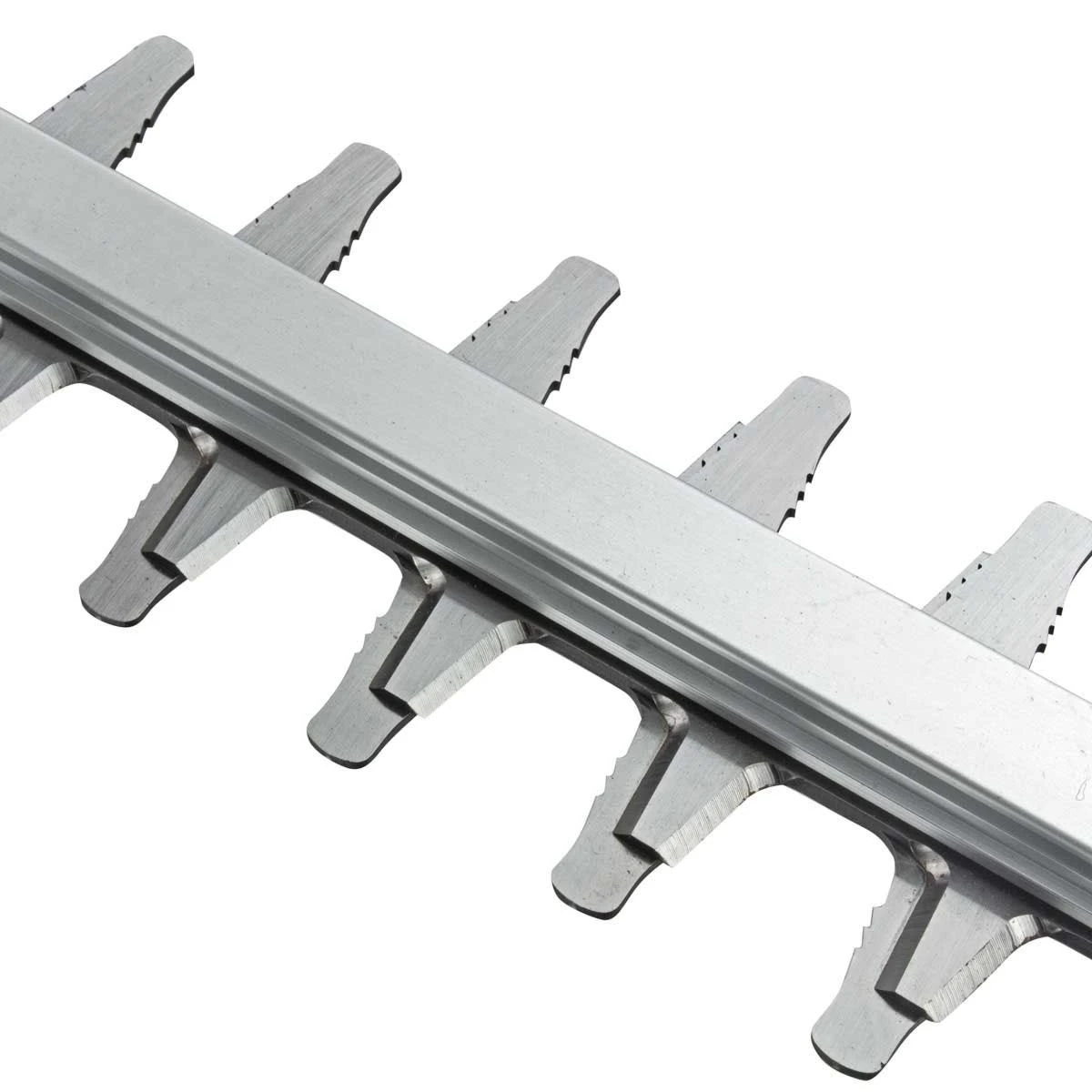 Hyundai HYHT40LI 40v Rechargeable Hedge Trimmer 6 Hyundai HYHT40LI 40v Rechargeable Hedge Trimmer - Image 6