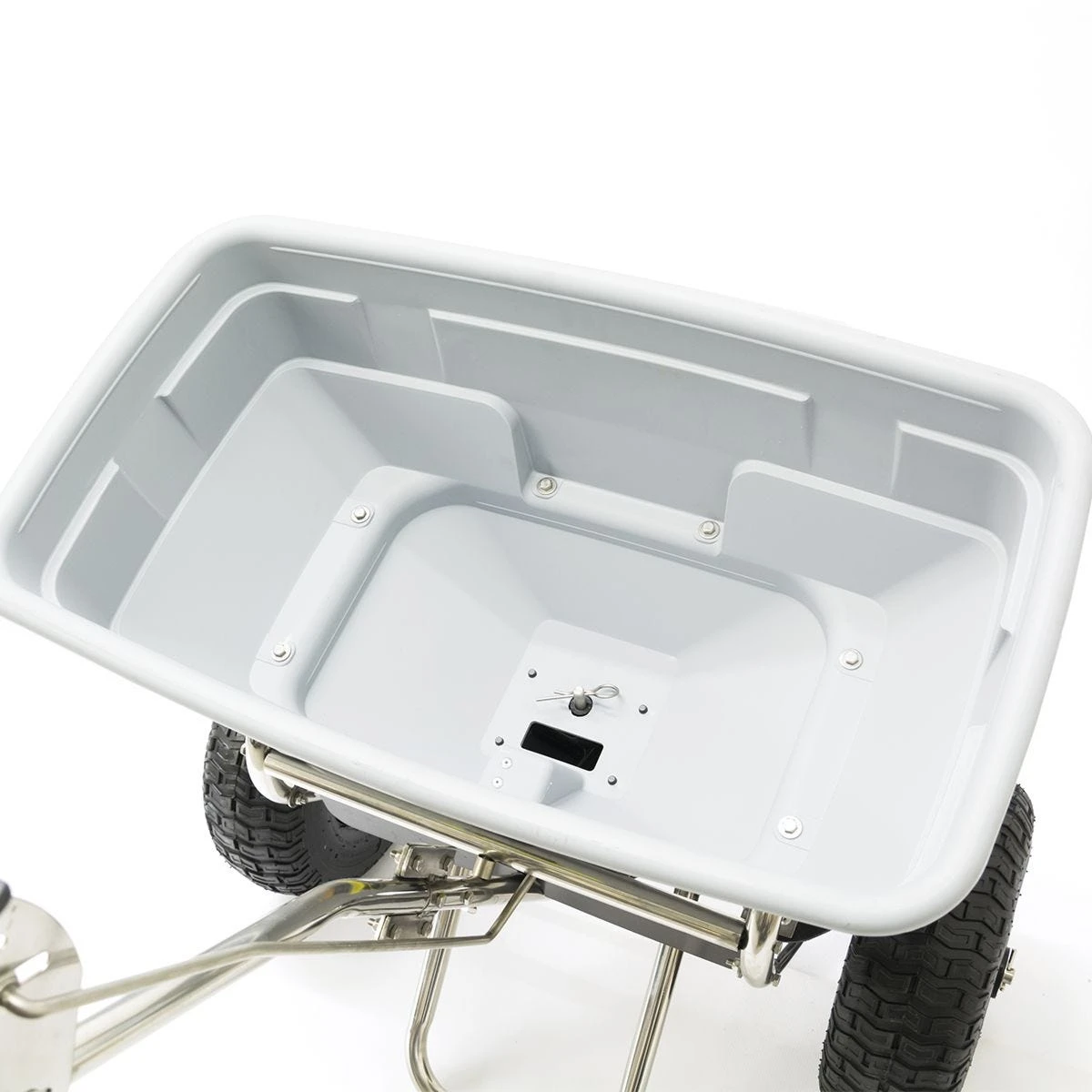 The Handy 57kg (125lb) Salt Spreader 7 The Handy 57kg (125lb) Salt Spreader - Image 7