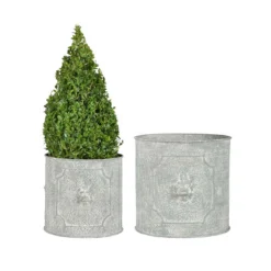 Esschert Design Set Of 2 Round Lion Head Planters