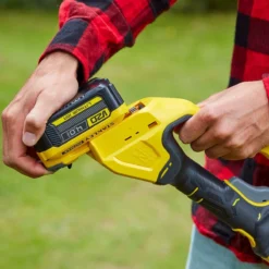 Stanley FatMax V20 18v Cordless 20cm Pole Saw -Garden Tools Shop 253245 5