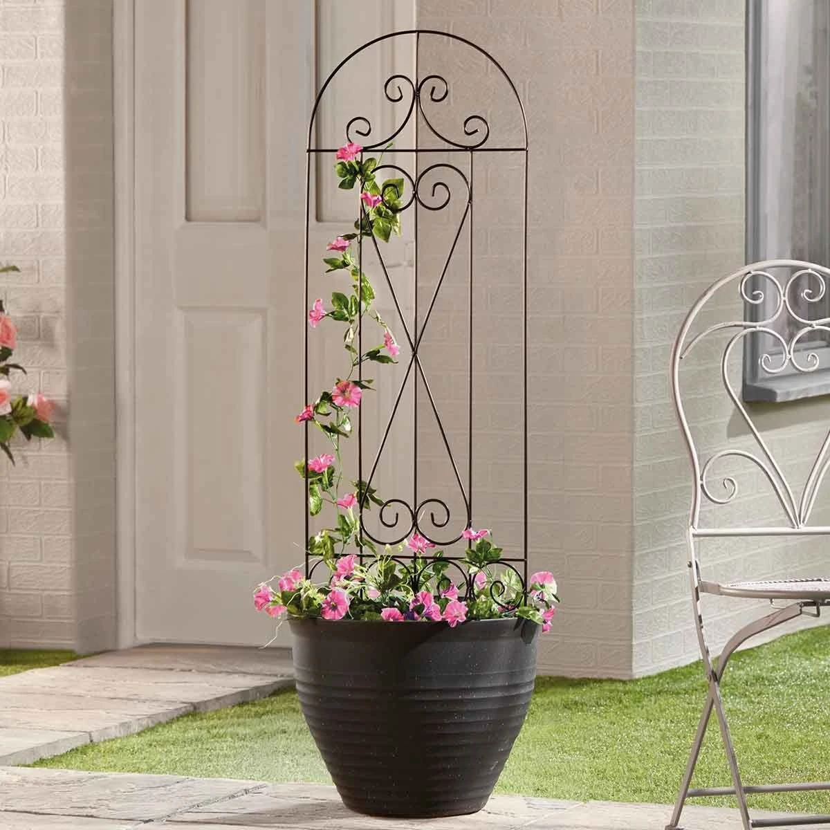 Garden Gear 1.2m Spiral Metal Plant Support 3 Garden Gear 1.2m Spiral Metal Plant Support - Image 3