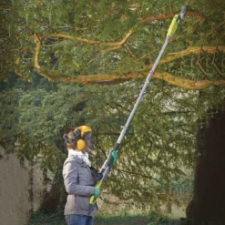 Garden Gear Electric Pole Chainsaw 7 Garden Gear Electric Pole Chainsaw -Garden Tools Shop 255570 3