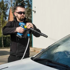 Draper D20 20V Pressure Washer Kit With 1x 2Ah Battery And Charger -Garden Tools Shop 262232 3