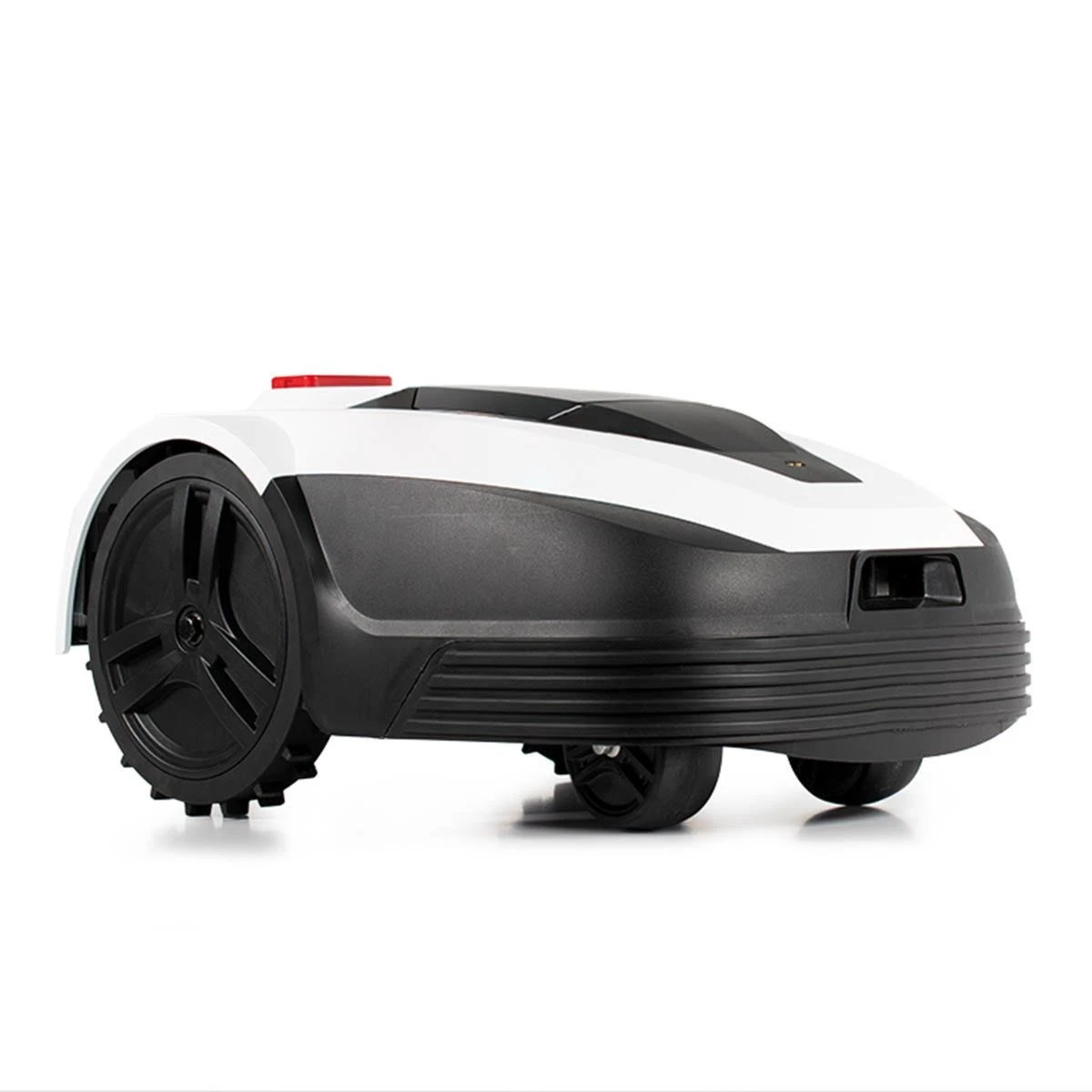 Gtech RLM50 Robot Lawnmower 2 Gtech RLM50 Robot Lawnmower - Image 2