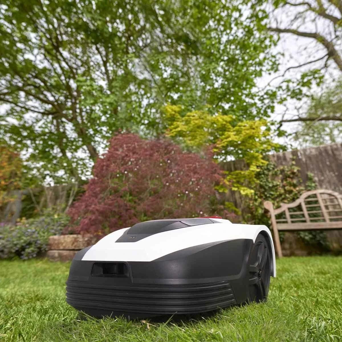 Gtech RLM50 Robot Lawnmower 7 Gtech RLM50 Robot Lawnmower - Image 7