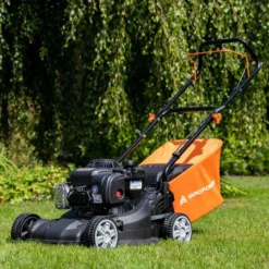 Yard Force 40Cm Hand Push Petrol Lawnmower W/ 125Cc Briggs And Stratton 300 Engine - Orange & Black -Garden Tools Shop 300384 4