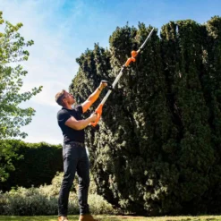 Yard Force 20V Cordless Pole Hedge Trimmer - Extendable W/ Adjustable Head 45Cm Blade Length W/ Lithium-ion Battery & Charger - Orange & Black -Garden Tools Shop 300385 5