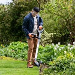 Yard Force IFlex 23cm Cordless Mulching Lawnmower And Grass Trimmer With Li-Ion Battery And Charger -Garden Tools Shop 300419 8