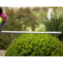 Mylek Cordless Lighweight Hedge Trimmer 20V Electric Cutter - Green & Black 15 Mylek Cordless Lighweight Hedge Trimmer 20V Electric Cutter - Green & Black -Garden Tools Shop 344655 7