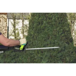 Mylek Cordless Lighweight Hedge Trimmer 20V Electric Cutter - Green & Black 16 Mylek Cordless Lighweight Hedge Trimmer 20V Electric Cutter - Green & Black -Garden Tools Shop 344655 8