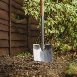 Kent & Stowe Stainless Steel Pointed Spade Rust Resistant For Gardening -Garden Tools Shop 347456 3