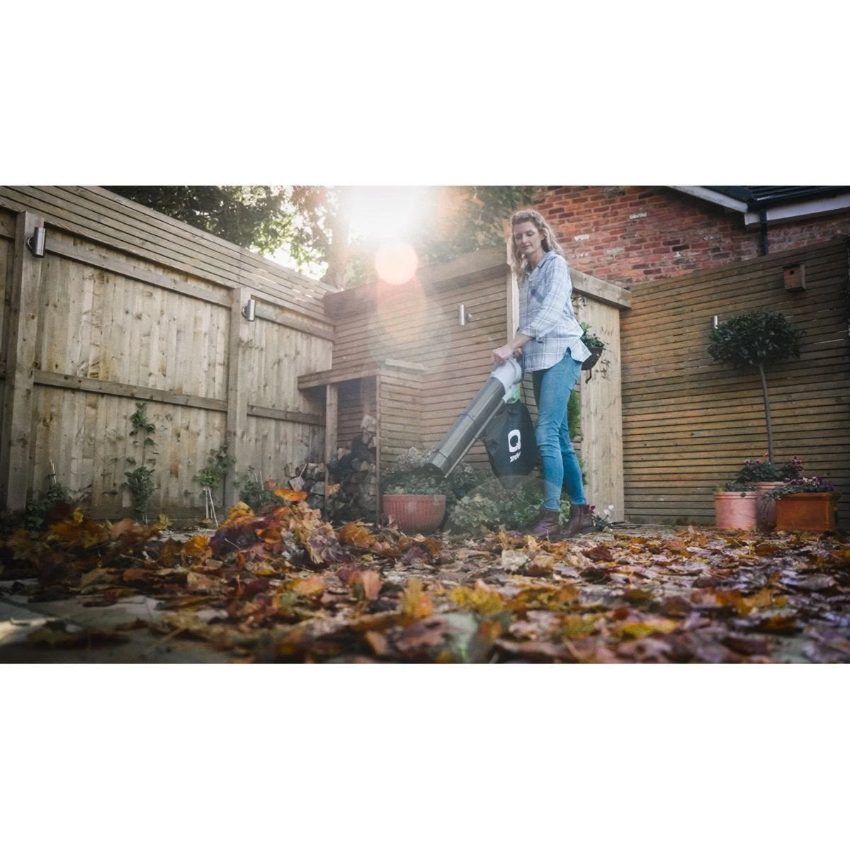 Q Garden 3000W Garden Blower Vacuum With Wheels & Variable Speed 8 Q Garden 3000W Garden Blower Vacuum With Wheels & Variable Speed - Image 8