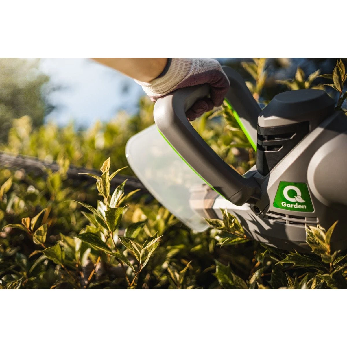 Q Garden 500W 56Cm Electric Hedge Trimmer 8 Q Garden 500W 56Cm Electric Hedge Trimmer - Image 8