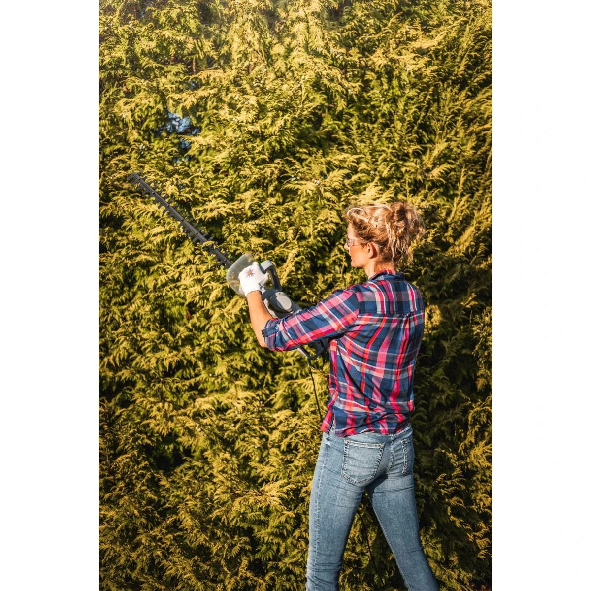 Q Garden 500W 56Cm Electric Hedge Trimmer 18 Q Garden 500W 56Cm Electric Hedge Trimmer - Image 18