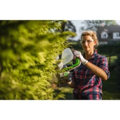 Q Garden 500W 56Cm Electric Hedge Trimmer 38 Q Garden 500W 56Cm Electric Hedge Trimmer -Garden Tools Shop 350324 19