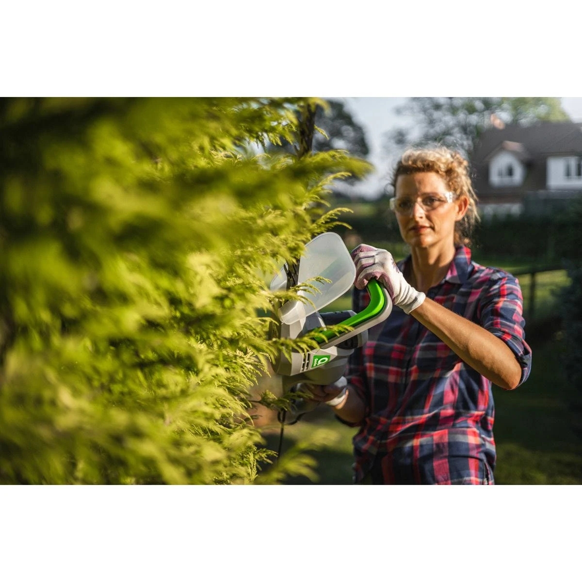 Q Garden 500W 56Cm Electric Hedge Trimmer 19 Q Garden 500W 56Cm Electric Hedge Trimmer - Image 19