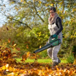 Bosch AdvancedLeafBlower 36V-750 (Baretool) -Garden Tools Shop 371773 5