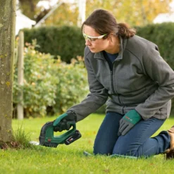 Bosch AdvancedShear 18 (1x2.0Ah) 19 Bosch AdvancedShear 18 (1x2.0Ah) -Garden Tools Shop 375841 6