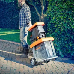 LawnMaster 2400W Quiet Garden Shredder -Garden Tools Shop 380167 6