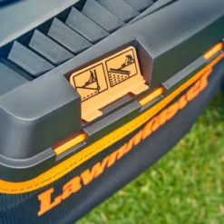 LawnMaster 1400W 34cm Electric Lawnmower With Rear Roller -Garden Tools Shop 380169 4