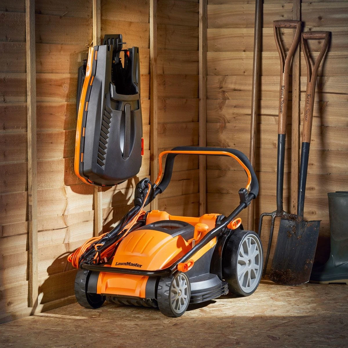 LawnMaster 1800W 40cm Electric Lawnmower And 25cm Grass Trimmer Set 9 LawnMaster 1800W 40cm Electric Lawnmower And 25cm Grass Trimmer Set - Image 9