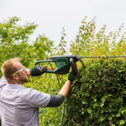 Bosch AdvancedHedgeCut 70 (Classic Green) 10 Bosch AdvancedHedgeCut 70 (Classic Green) -Garden Tools Shop 395115 5