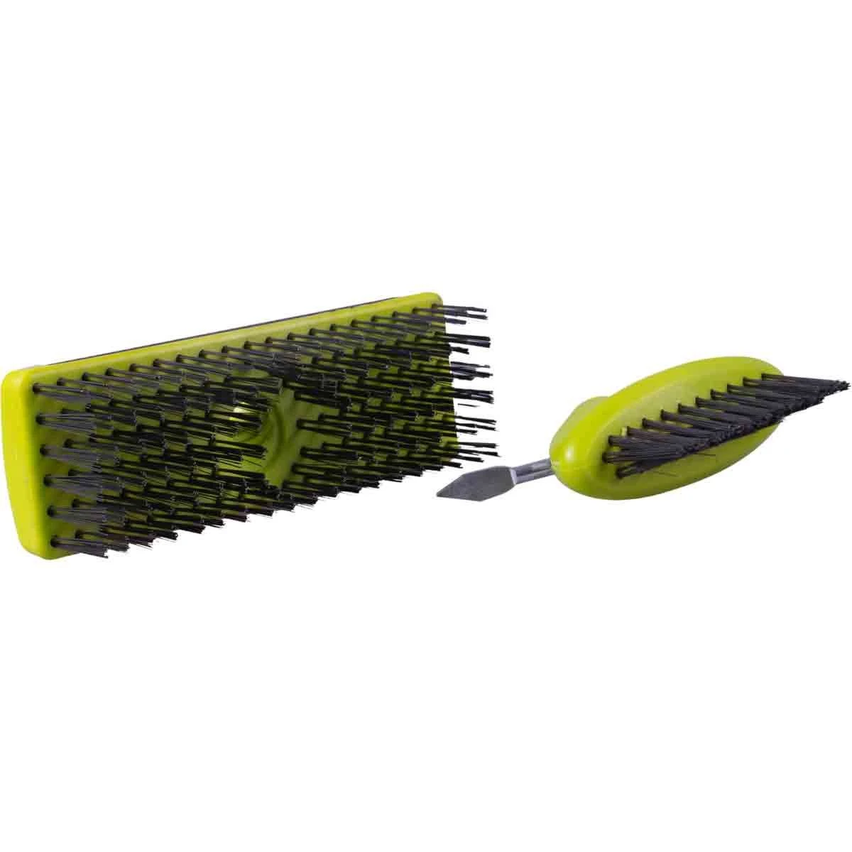 St Helens Patio Cleaning Brush & Weed Removal Set 3 St Helens Patio Cleaning Brush & Weed Removal Set - Image 3
