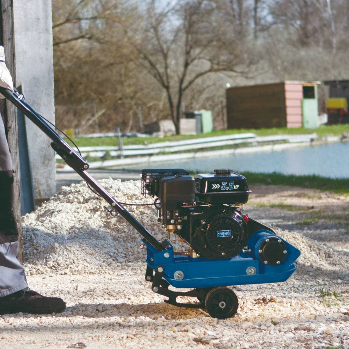 Scheppach HP800S 2.8 HP Petrol Plate Compactor 2 Scheppach HP800S 2.8 HP Petrol Plate Compactor - Image 2