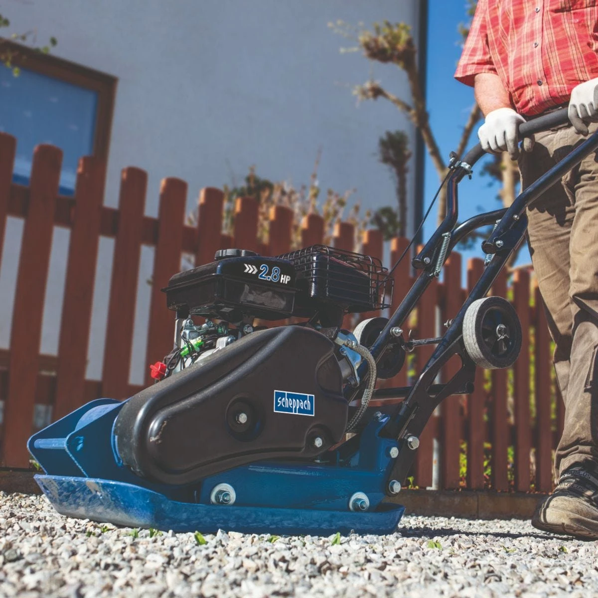 Scheppach HP800S 2.8 HP Petrol Plate Compactor 4 Scheppach HP800S 2.8 HP Petrol Plate Compactor - Image 4